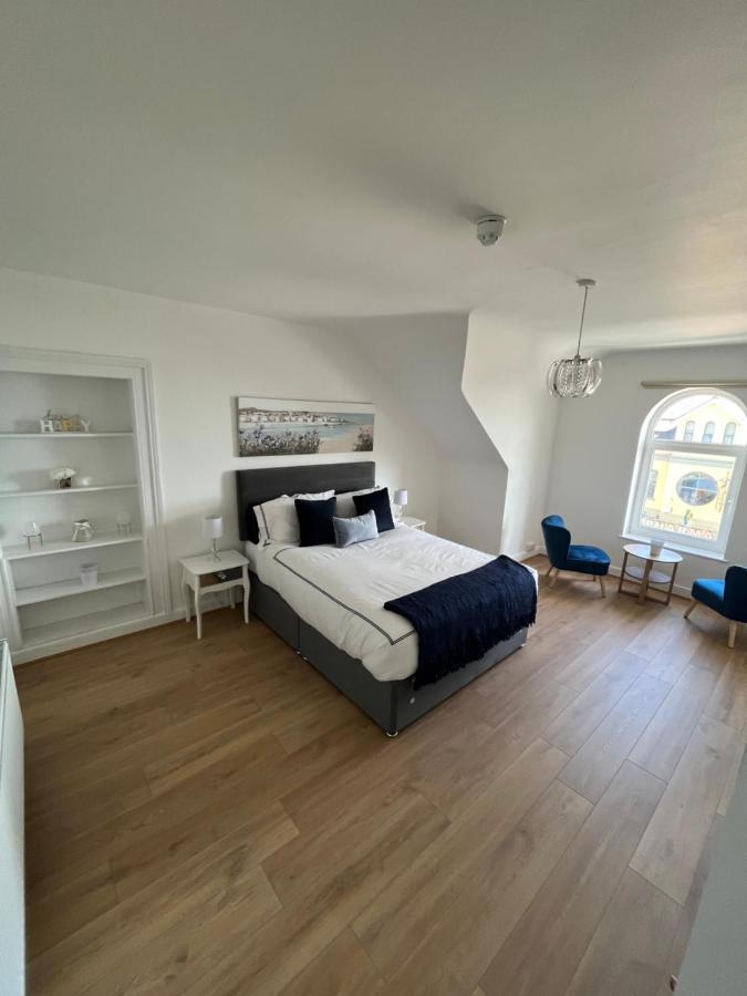 57 Main Street Newcastle Luxury Central Apartment ภายนอก รูปภาพ